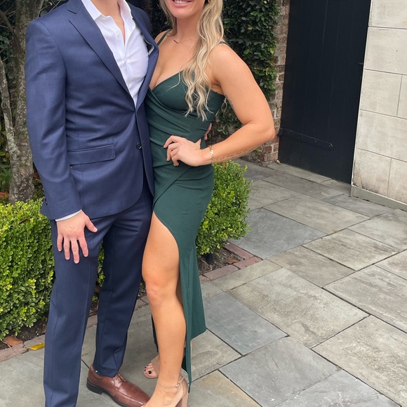 Pretty Little Thing Emerald Green Wrap Front Crepe Maxi Dress - Picture 5 of 5